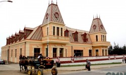 Imagen Casino de Pichilemu y los jardines del Parque Agustín Ross